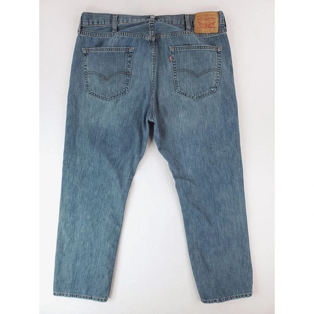 Levis levis 559
